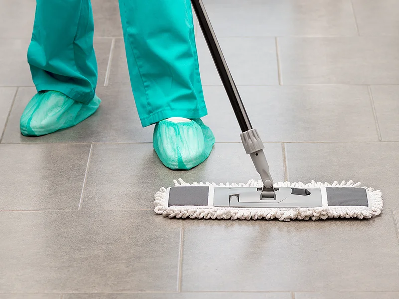 Equipement stérile pour nettoyage en hôpital