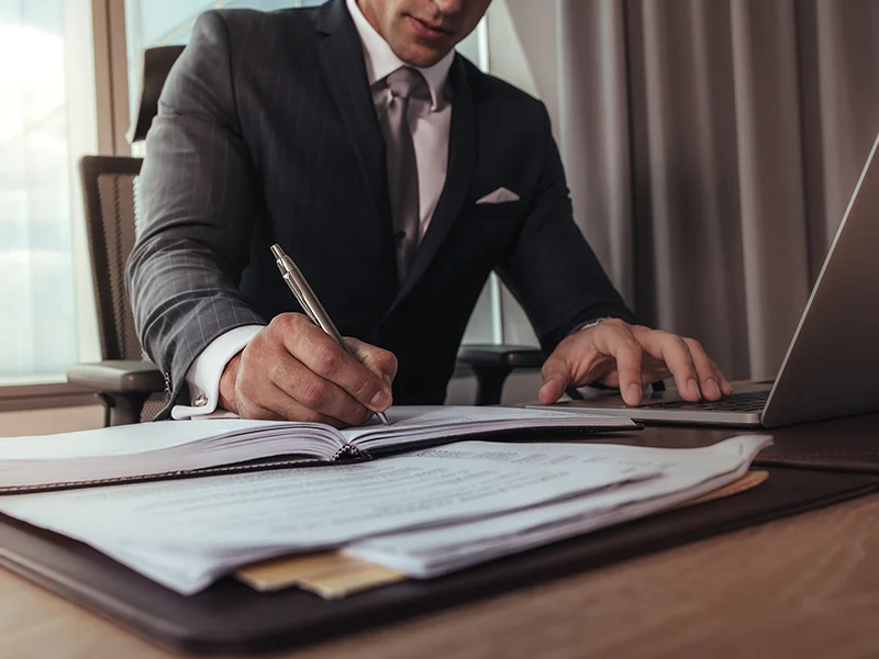 Bureau d'avocat ou notaire